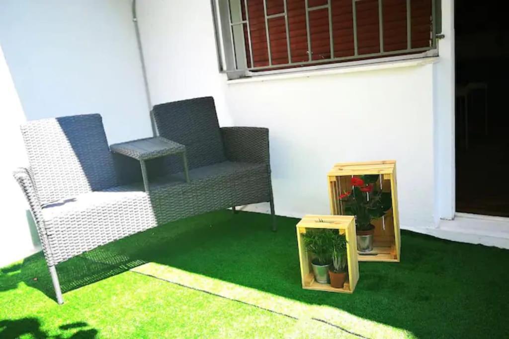 Apartment With Private Patio Athen Exterior foto